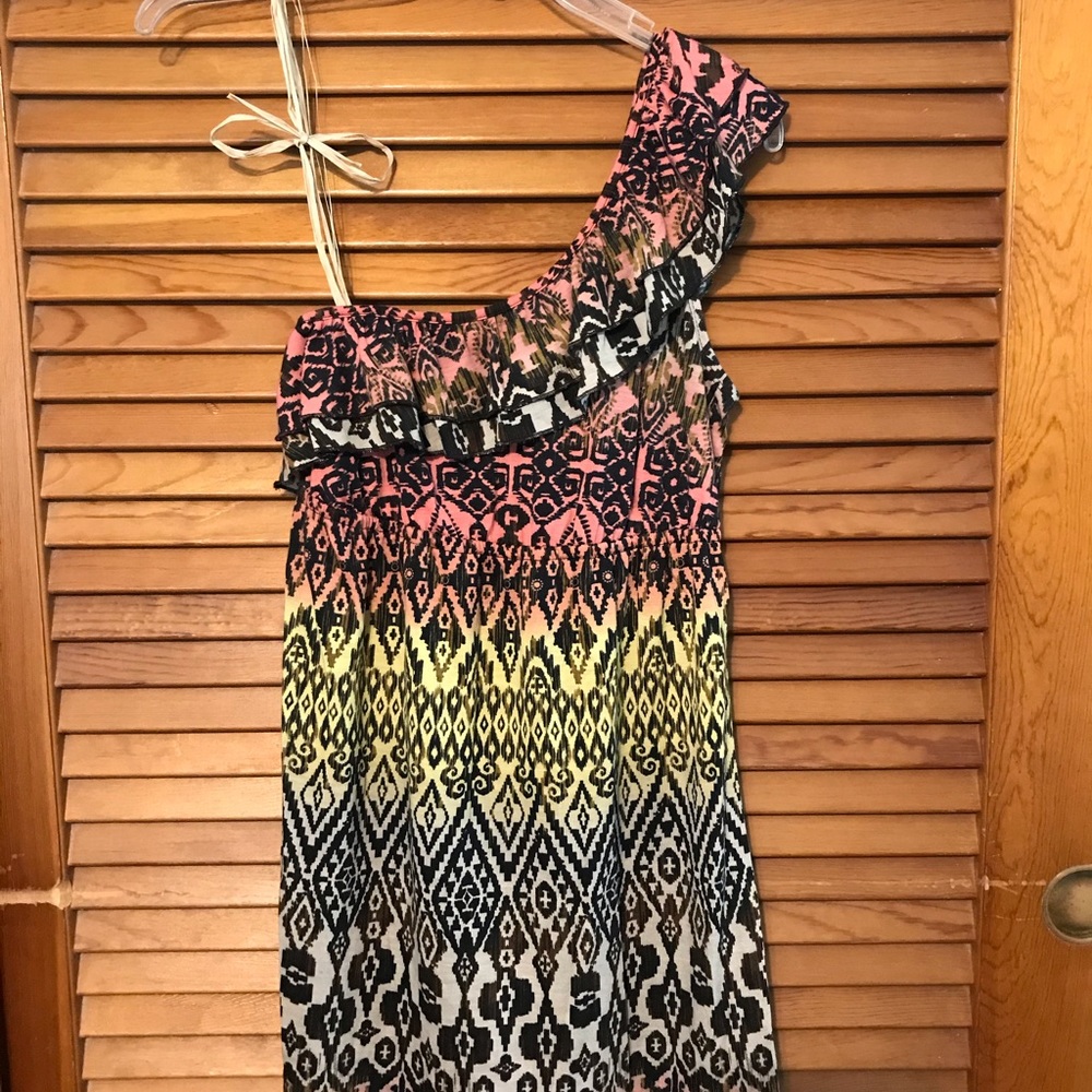 One shoulder No Boundaries printed sundress